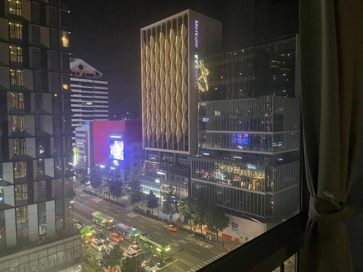 Posh_hongdae